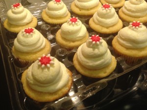 Classic Vanilla Cupcakes